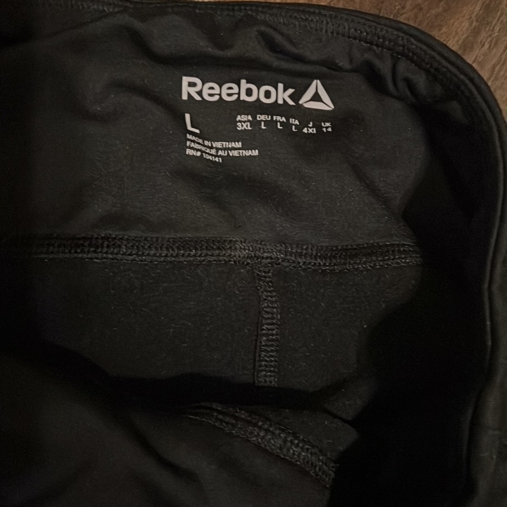 #reebok workout pants like new! - Picture 3 of 6